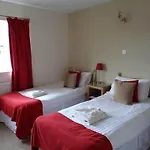 Wellington 4*